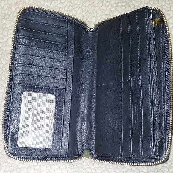 Fossil cow hide wallet. - Picture 3 of 3